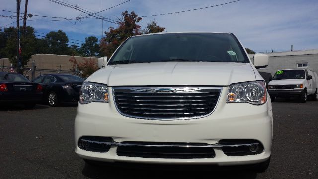 2012 Chrysler Town and Country 3.5