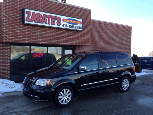 2012 Chrysler Town and Country Limited NAV 4X4