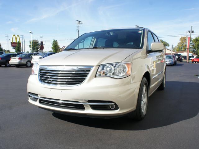 2012 Chrysler Town and Country 3.5