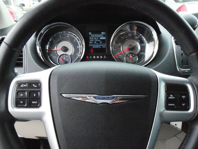 2012 Chrysler Town and Country 3.5