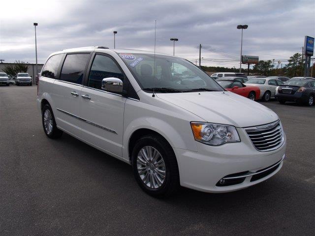 2012 Chrysler Town and Country SLT 25