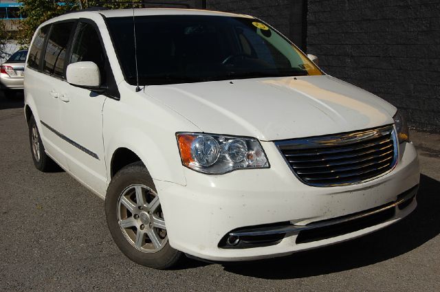 2012 Chrysler Town and Country 3.5