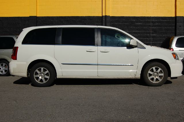 2012 Chrysler Town and Country 3.5