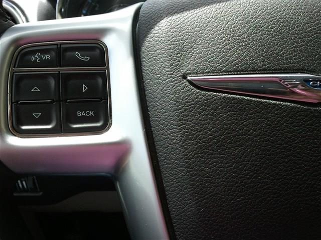 2012 Chrysler Town and Country ST SLT SXT Power Wagon Lar