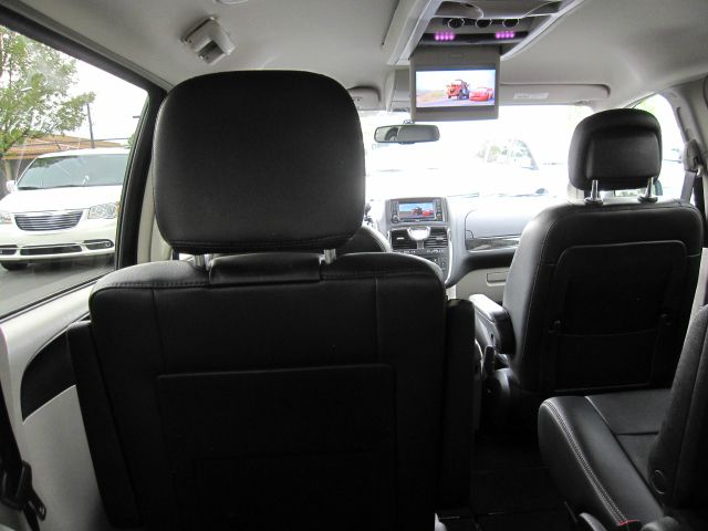 2012 Chrysler Town and Country 3.5