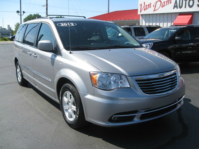 2013 Chrysler Town and Country 3.5