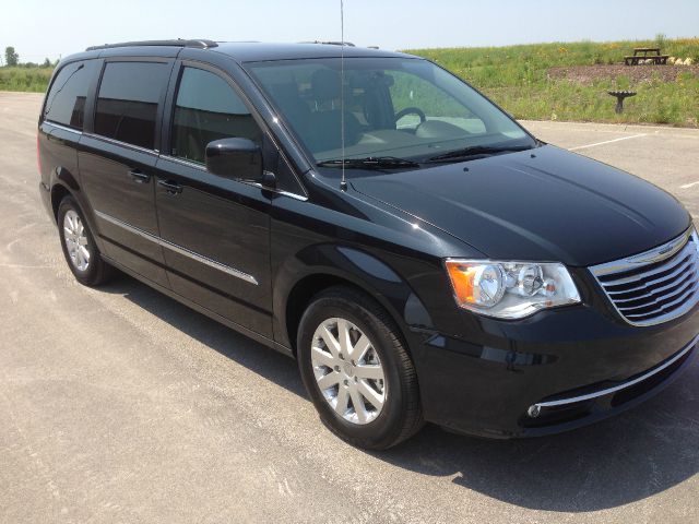 2013 Chrysler Town and Country 3.5