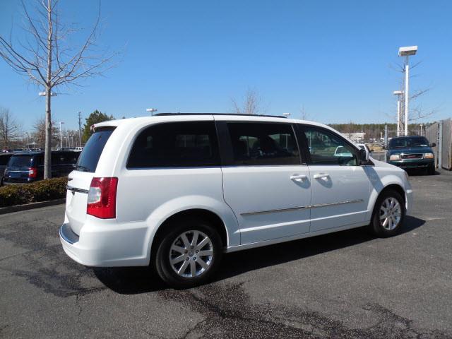 2013 Chrysler Town and Country 3.5