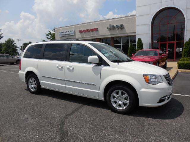 2013 Chrysler Town and Country 3.5