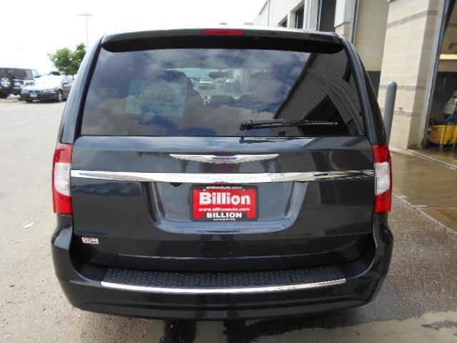 2013 Chrysler Town and Country 3.5