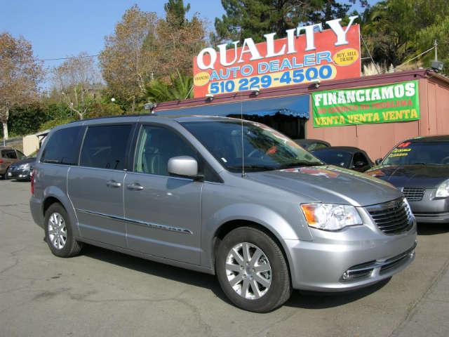 2013 Chrysler Town and Country 3.5