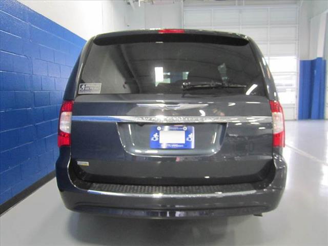2013 Chrysler Town and Country 3.5