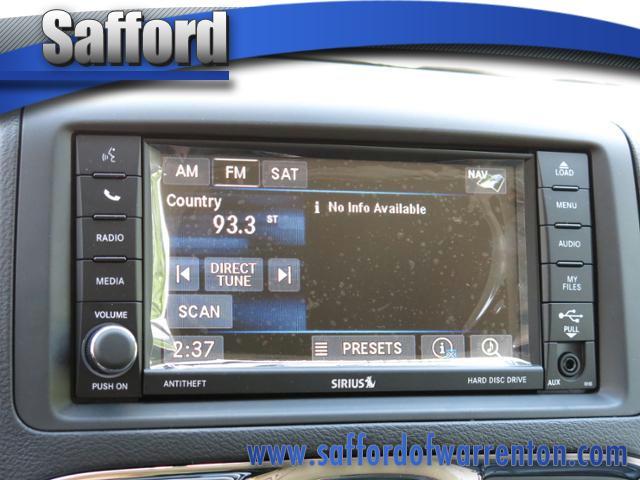 2013 Chrysler Town and Country Limited NAV 4X4