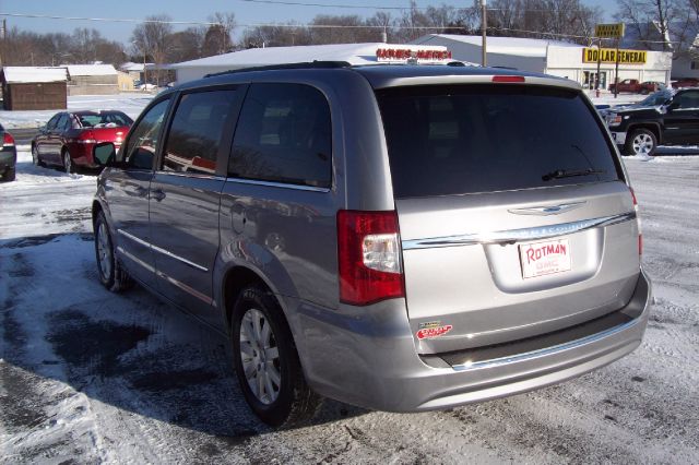 2013 Chrysler Town and Country 3.5