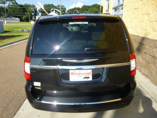 2013 Chrysler Town and Country 3.5