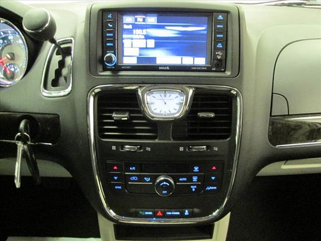 2013 Chrysler Town and Country 3.5