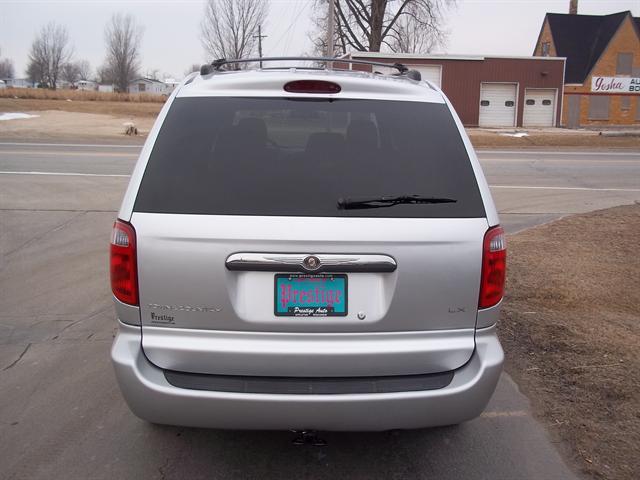 2002 Chrysler Town and Country Elk Conversion Van