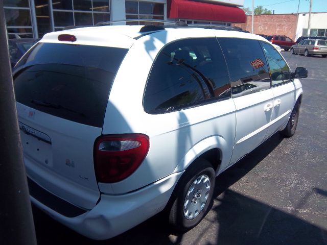 2003 Chrysler Town and Country 4dr 2.9L Twin Turbo AWD SUV