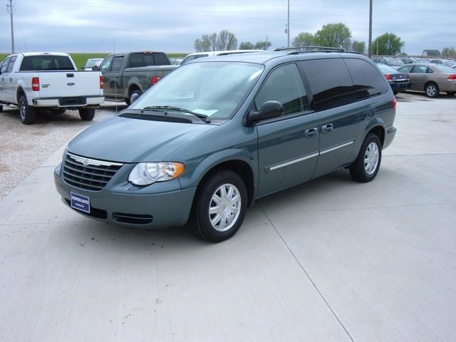 2007 Chrysler Town and Country 3.5