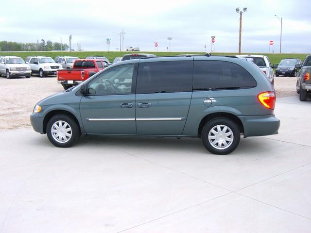 2007 Chrysler Town and Country 3.5