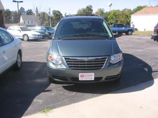 2007 Chrysler Town and Country 3.5