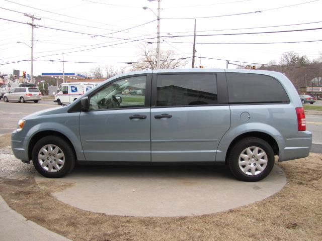 2008 Chrysler Town and Country Elk Conversion Van