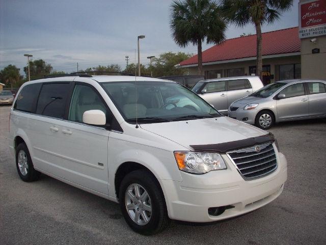 2008 Chrysler Town and Country 3.5