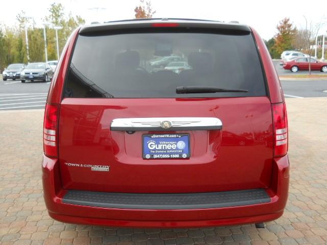 2008 Chrysler Town and Country 3.5