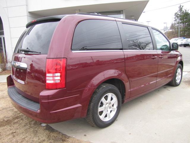 2008 Chrysler Town and Country 3.5