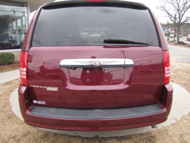 2008 Chrysler Town and Country 3.5