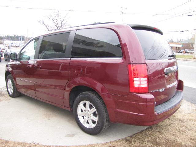 2008 Chrysler Town and Country 3.5