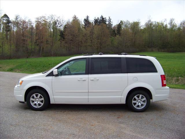 2008 Chrysler Town and Country 3.5