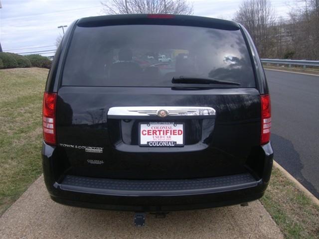 2008 Chrysler Town and Country 3.5