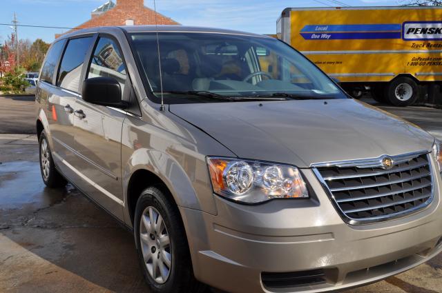 2009 Chrysler Town and Country Elk Conversion Van