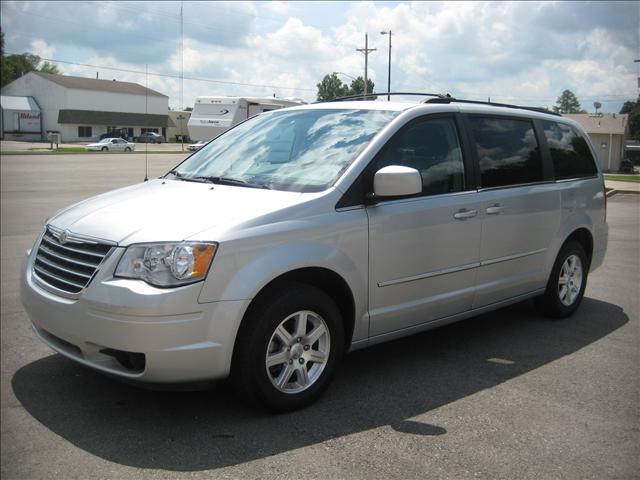 2009 Chrysler Town and Country 3.5
