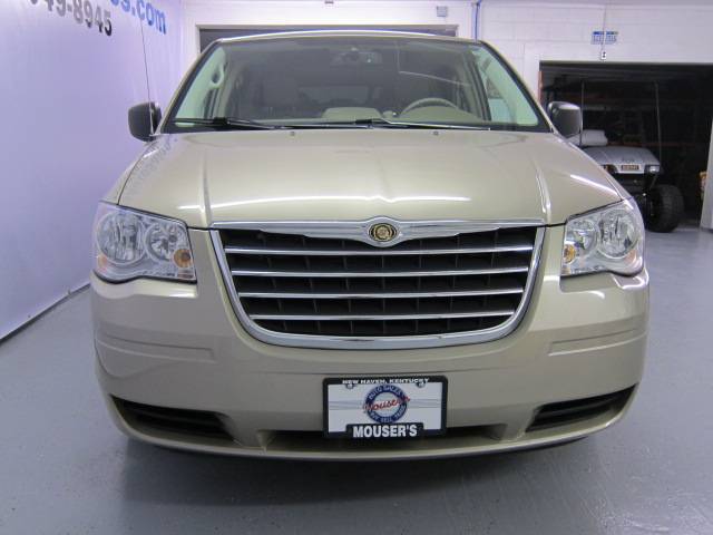 2009 Chrysler Town and Country Elk Conversion Van