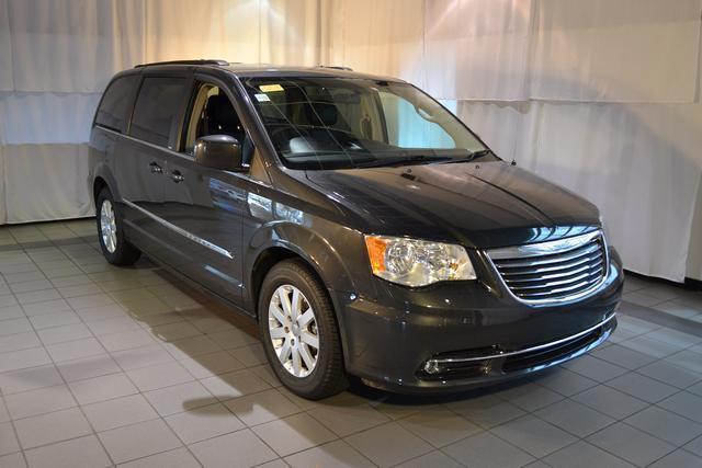 2011 Chrysler Town and Country 4dr 2.9L Twin Turbo AWD W/3rd