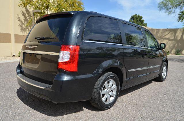 2012 Chrysler Town and Country 3.5