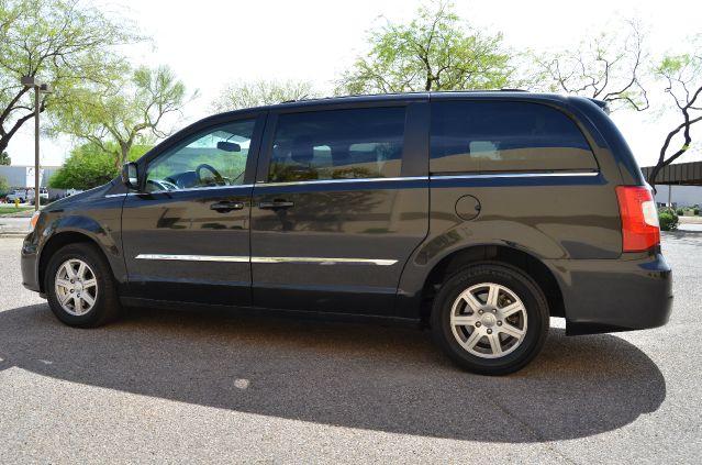 2012 Chrysler Town and Country 3.5