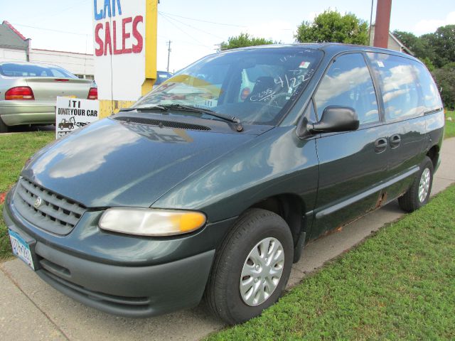 2000 Chrysler Voyager Unknown
