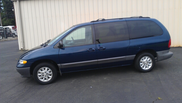 2000 Chrysler Voyager Unknown