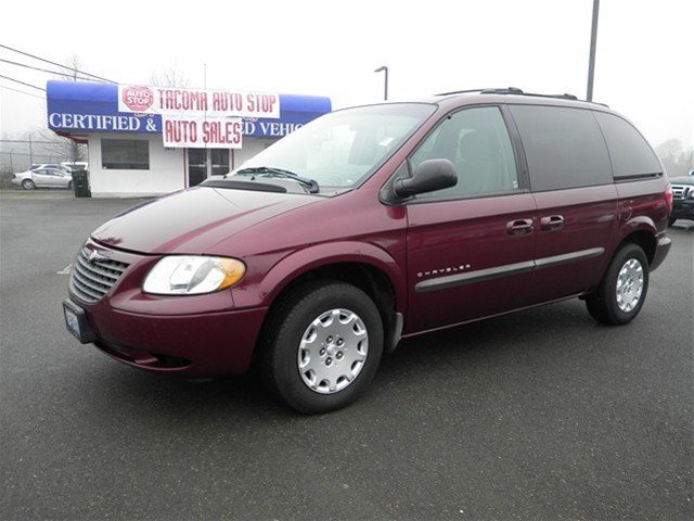2001 Chrysler Voyager SE
