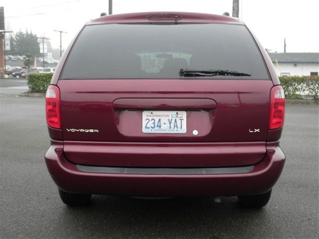 2001 Chrysler Voyager SE