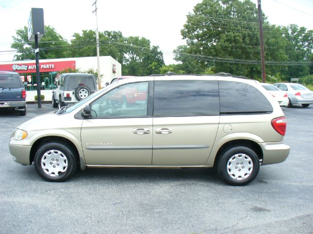 2001 Chrysler Voyager Elk Conversion Van