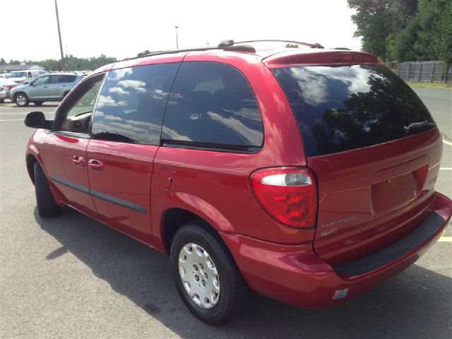 2003 Chrysler Voyager Unknown