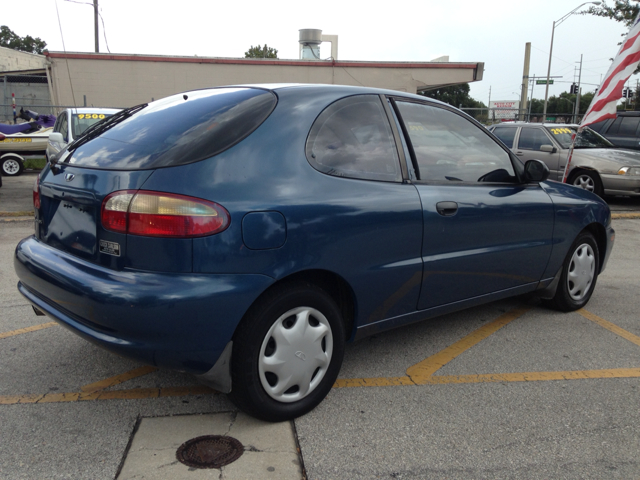 1999 Daewoo Lanos SP Pchair Abs/sab