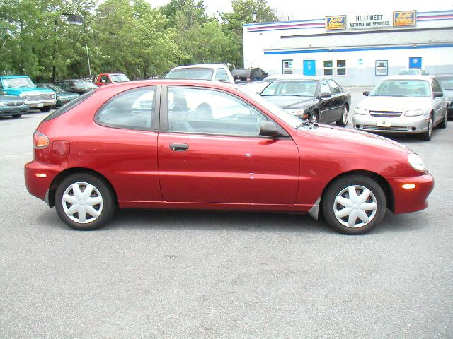 2001 Daewoo Lanos SP Pchair Abs/sab