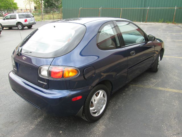 2002 Daewoo Lanos SP Pchair Abs/sab