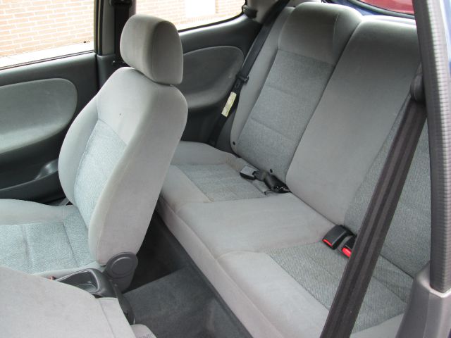 2002 Daewoo Lanos SP Pchair Abs/sab