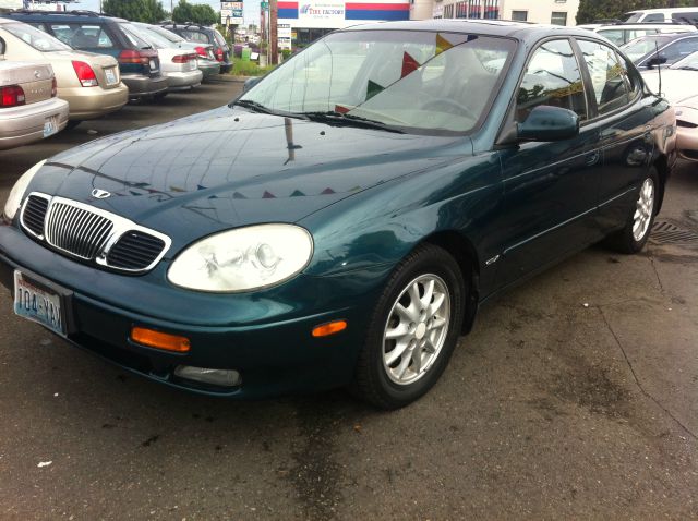 2000 Daewoo Leganza M5 --gps NAV, 2